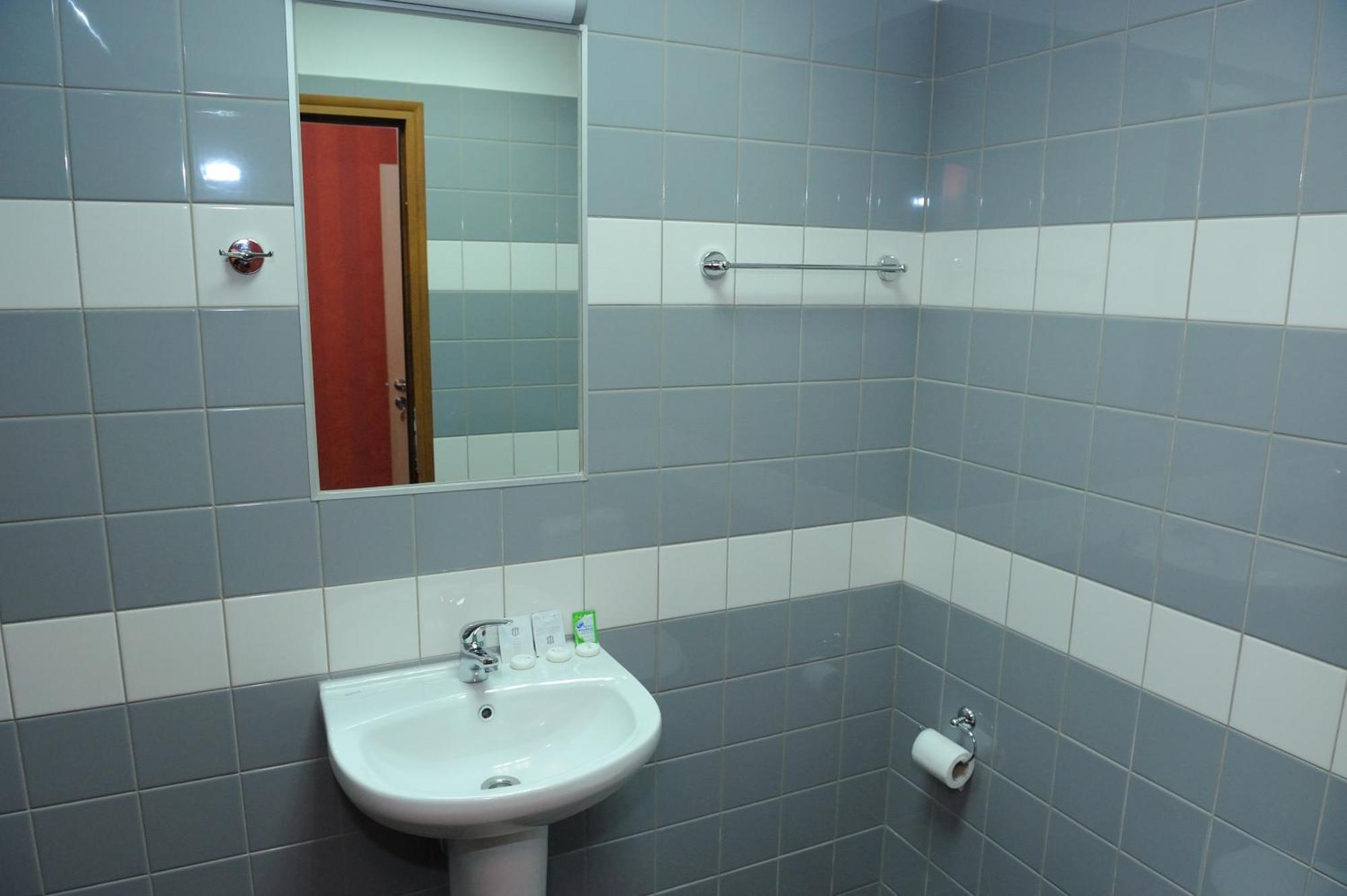 Complex Racic Hotel Voyvodinovo Ngoại thất bức ảnh
